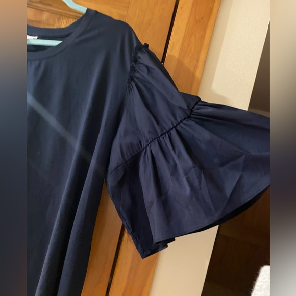 🎉HP🎉NWOT CHICO’S Navy Ruffled Knit Woven Tiered Sleeve Blouse Top Size 16 - Picture 2 of 9